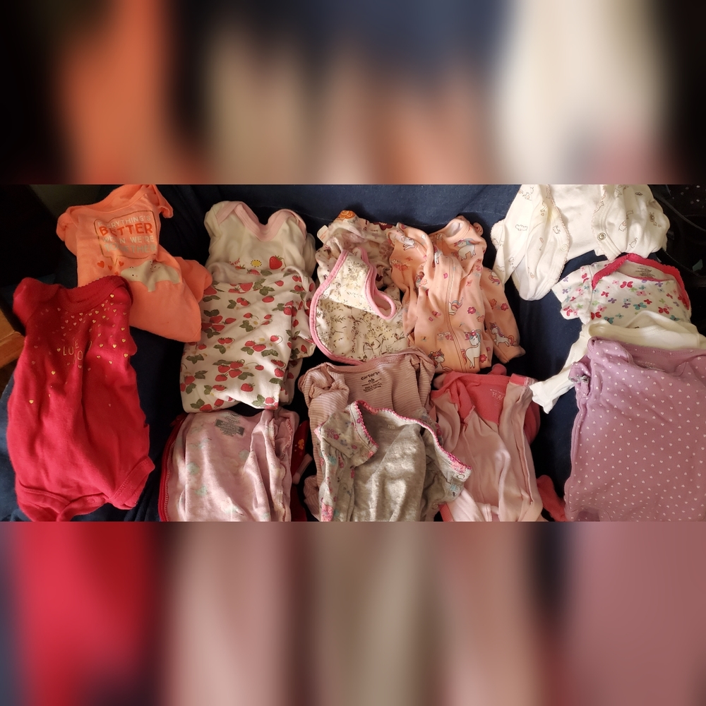 Newborn clothing bundle